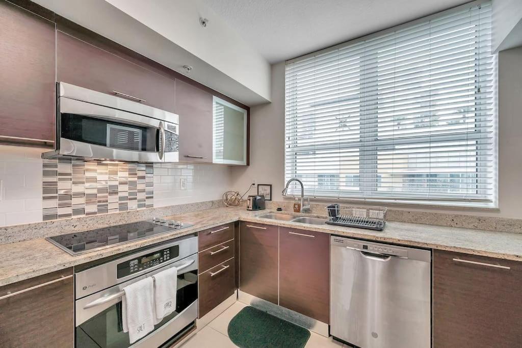 Luxury Apt 3 Mins To Dt Tampa -Pool-Gym-Balcony Ngoại thất bức ảnh