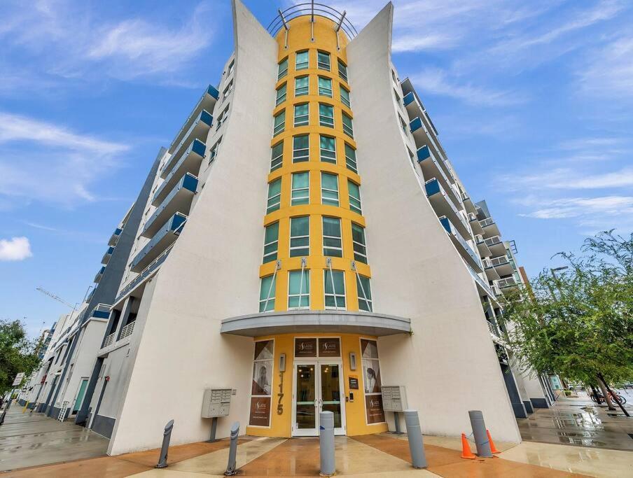 Luxury Apt 3 Mins To Dt Tampa -Pool-Gym-Balcony Ngoại thất bức ảnh