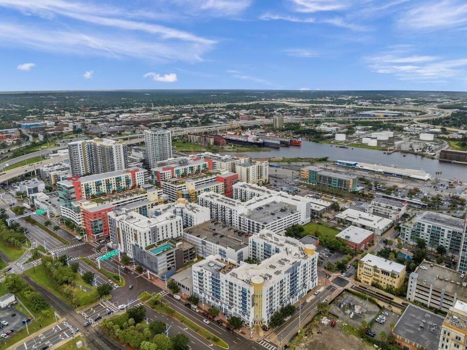 Luxury Apt 3 Mins To Dt Tampa -Pool-Gym-Balcony Ngoại thất bức ảnh