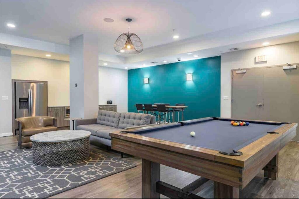 Luxury Apt 3 Mins To Dt Tampa -Pool-Gym-Balcony Ngoại thất bức ảnh
